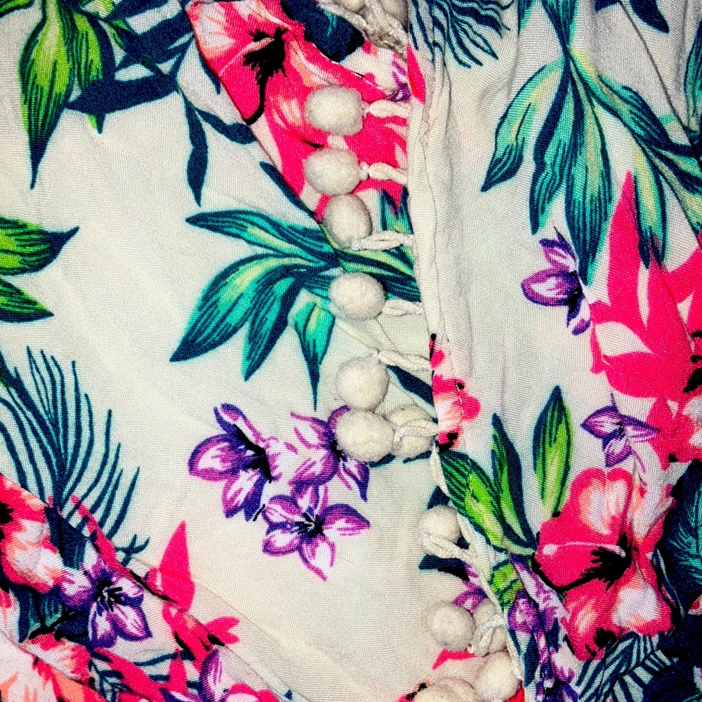 Shorts - Picture 2 of 2